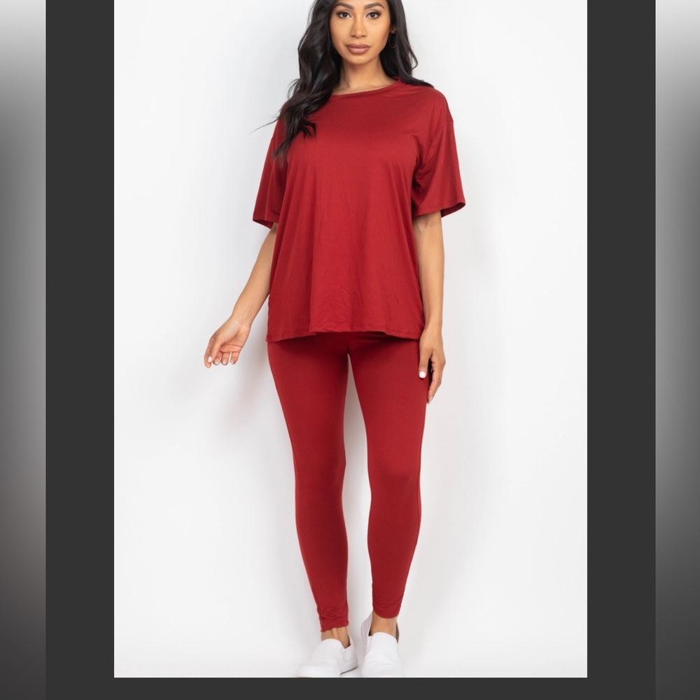 Women's winery oversized T shirt and Leggings set